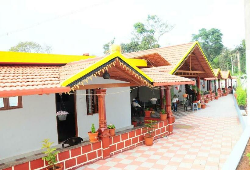 펜션 Tranquil Nest Sakleshpur By Lexstays