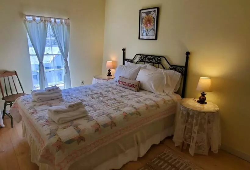 Retkeilymaja The Cornish Inn