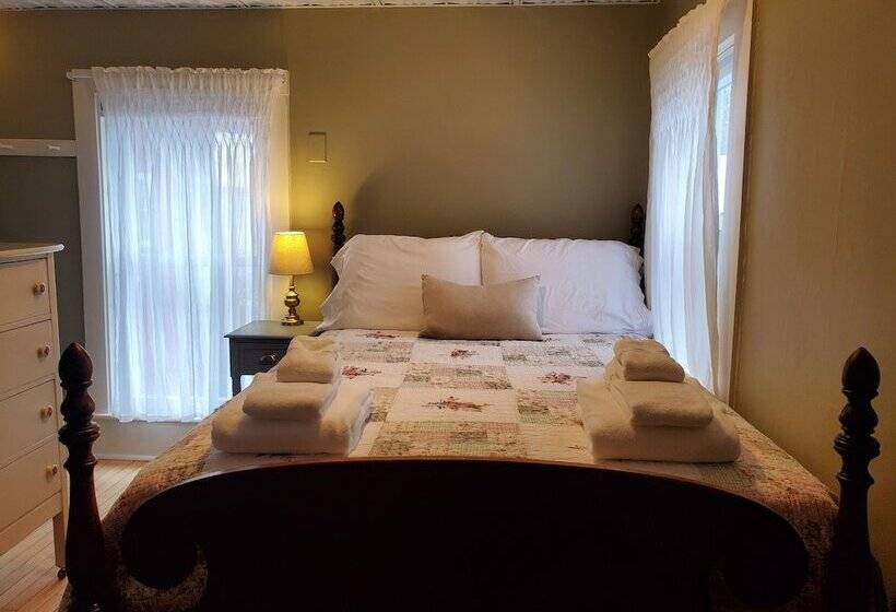 旅馆 The Cornish Inn