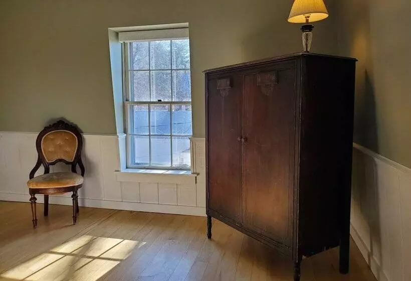 Retkeilymaja The Cornish Inn