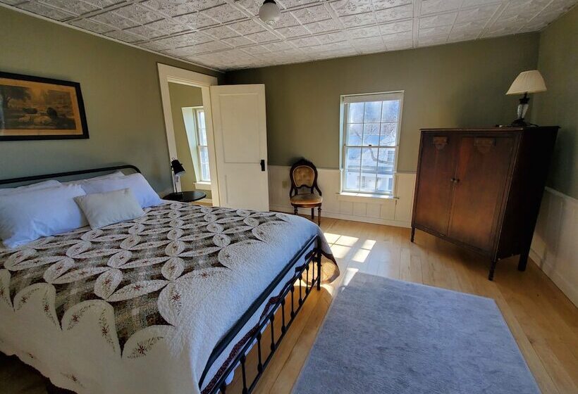 旅馆 The Cornish Inn