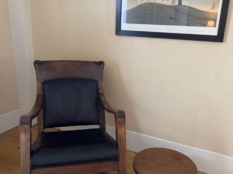 旅馆 The Cornish Inn