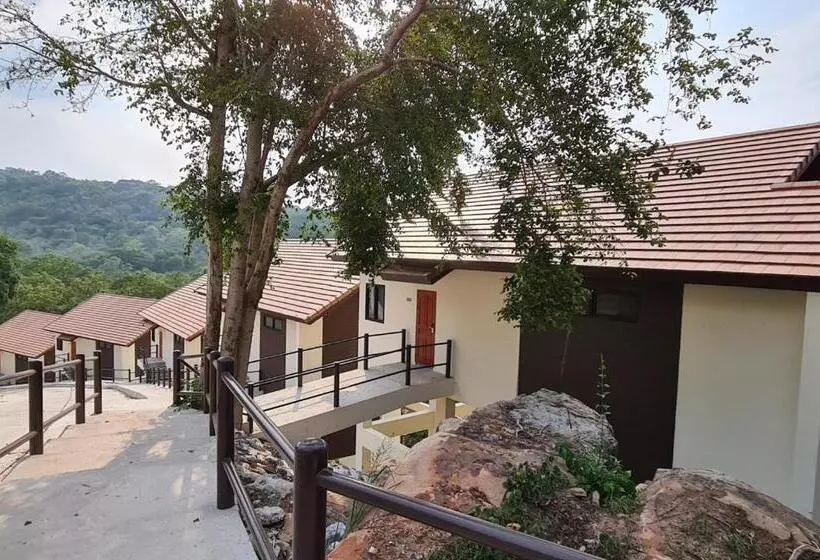 Channgarm Mountain View Resort จันทน์งาม เมาท์เท่นวิว รีสอร์ท