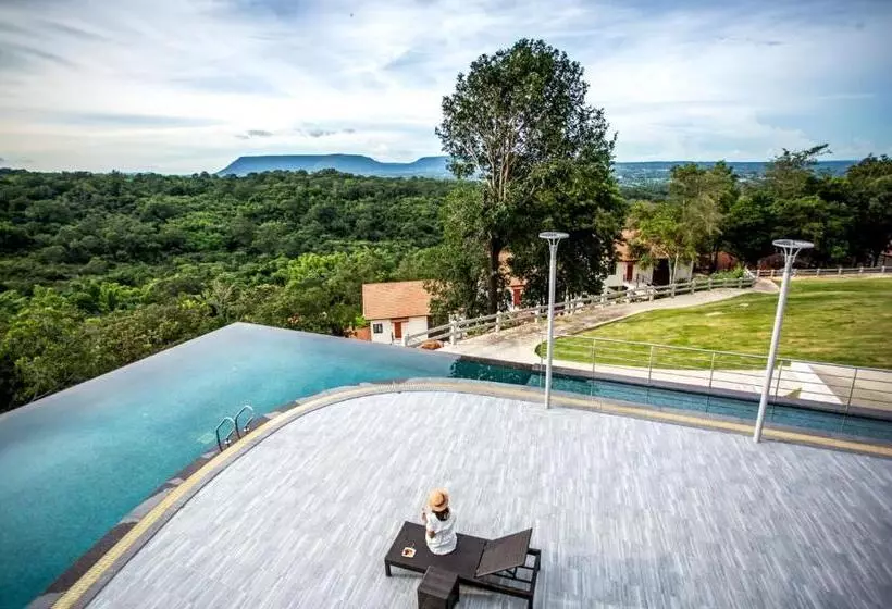 Channgarm Mountain View Resort จันทน์งาม เมาท์เท่นวิว รีสอร์ท