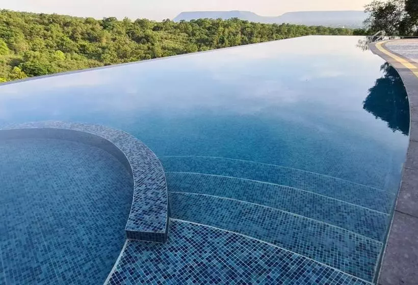 Channgarm Mountain View Resort จันทน์งาม เมาท์เท่นวิว รีสอร์ท