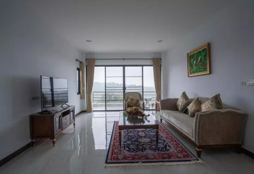 Channgarm Mountain View Resort จันทน์งาม เมาท์เท่นวิว รีสอร์ท