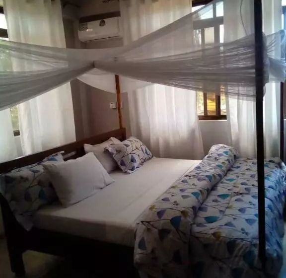 هتل Grasema Arena