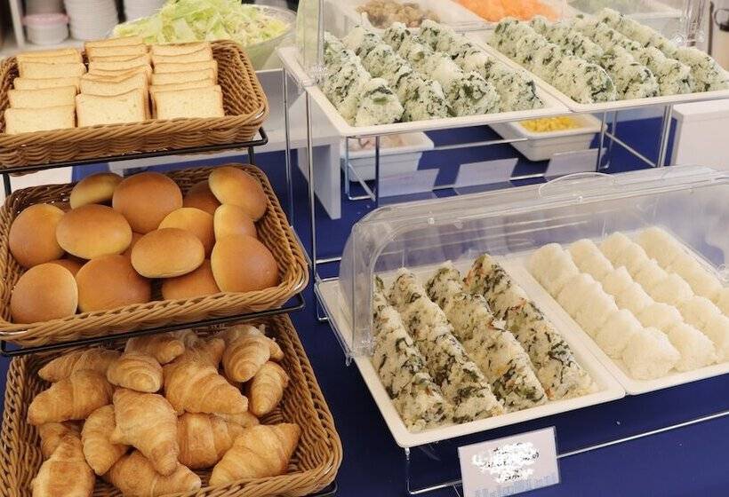 בית מלון כפרי Toyoko Inn Iseshi Eki