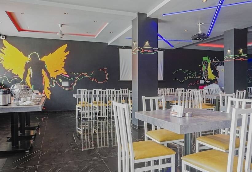 בית מלון כפרי Treebo The Utsav, Nashik