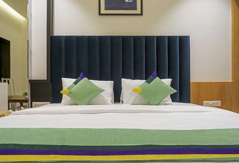 בית מלון כפרי Treebo The Utsav, Nashik