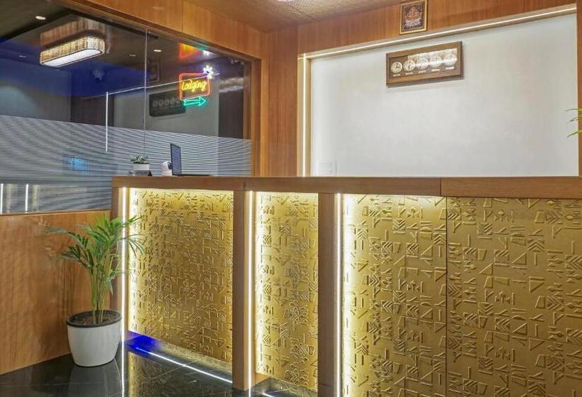 בית מלון כפרי Treebo The Utsav, Nashik