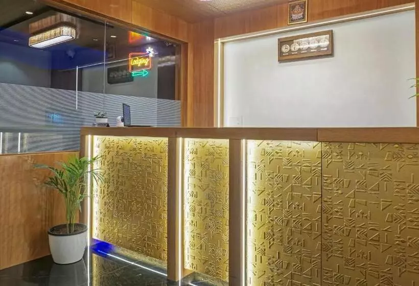 Hotelli Treebo The Utsav, Nashik