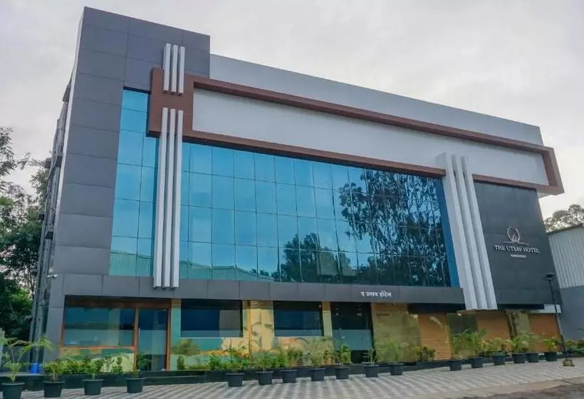 Hotelli Treebo The Utsav, Nashik