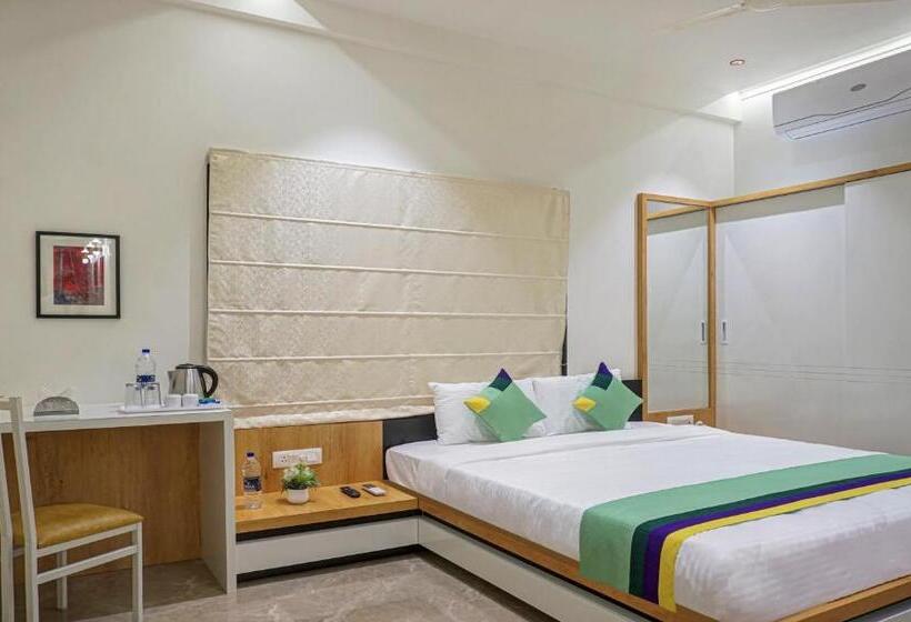 בית מלון כפרי Treebo The Utsav, Nashik