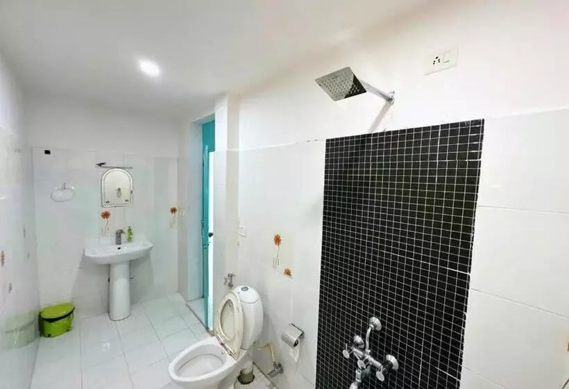 Soul Hostels, Varkala   Black Beach