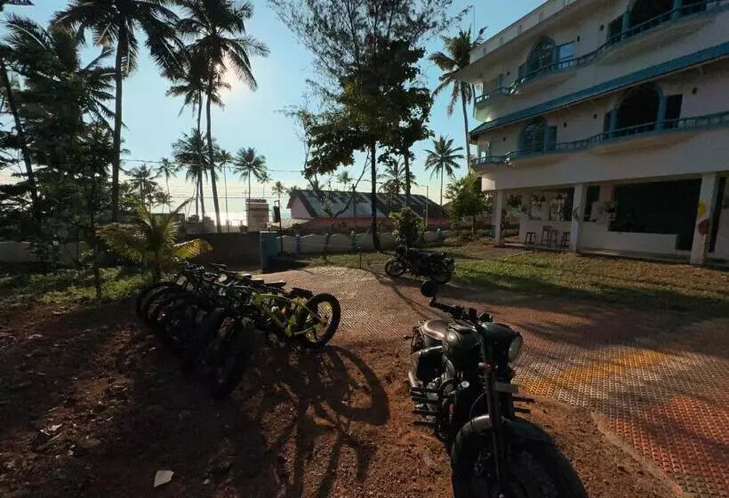 Soul Hostels, Varkala   Black Beach