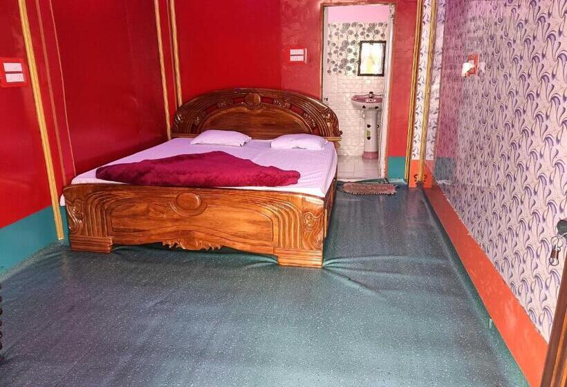 Отель O Wild Flower Home Stay