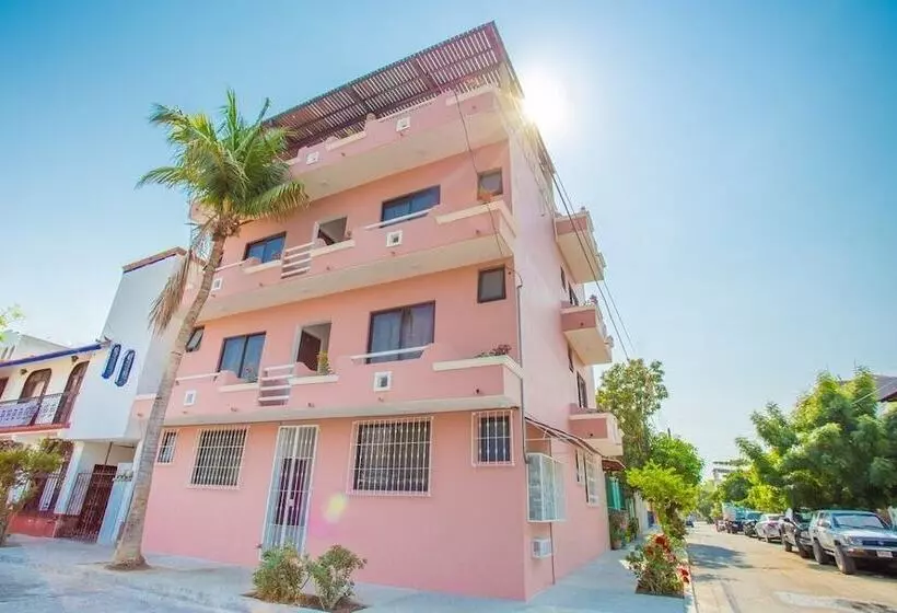 هتل Posada La Entrega