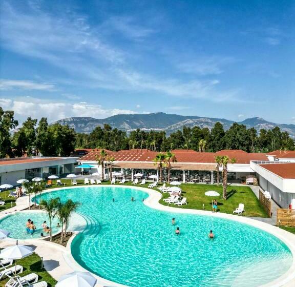 فندق Resort Acqua Di Venere