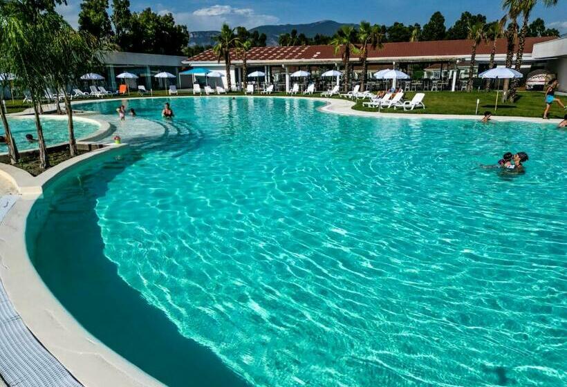 فندق Resort Acqua Di Venere