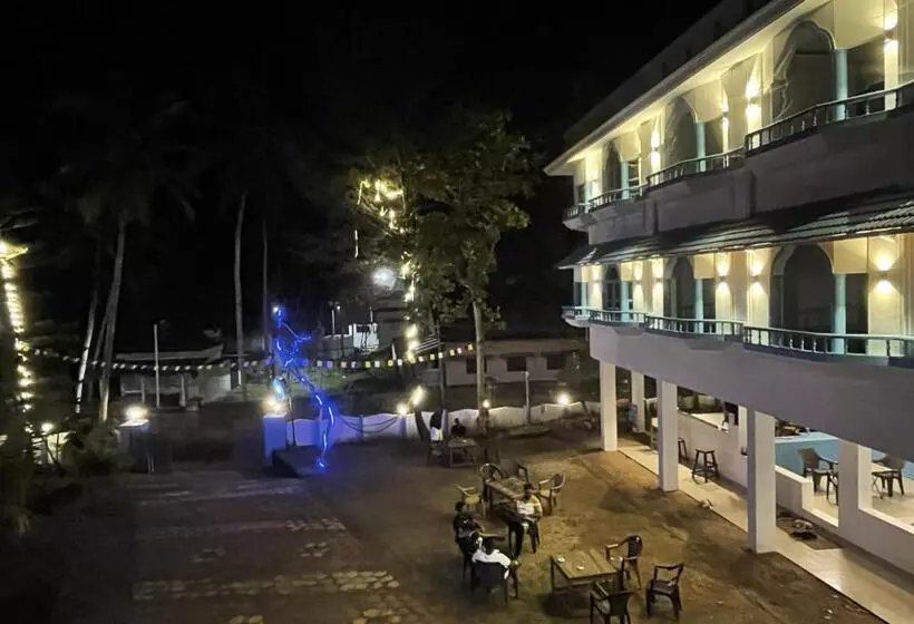 Soul Hostels, Varkala   Black Beach