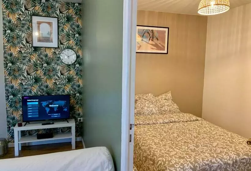 Superbe Appartement Avec Parking Gratuit Sur Place