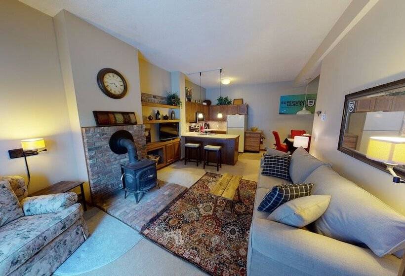 Wintergreen 106 Cozy And Peaceful Condo, Conveniently Located Between Killington And Pittsfield 1