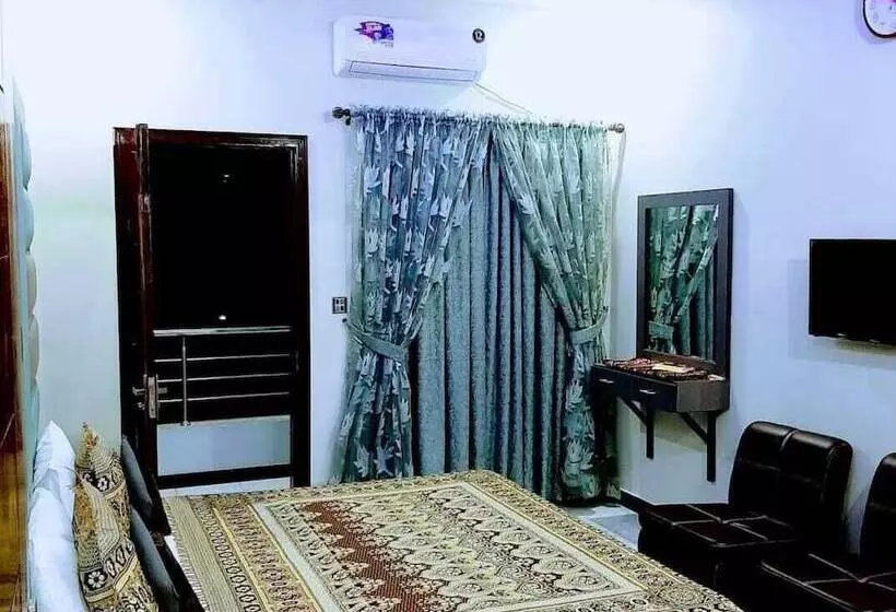 هتل Galaxy Inn Near Karachi Airport & Aga Khan Hospital