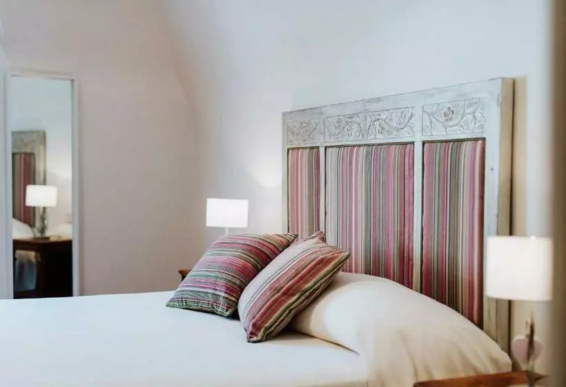 Majatalo Casa Vèra Camelia Apartment