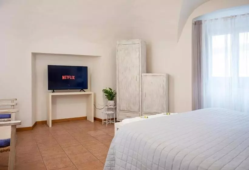 Majatalo Casa Vèra Camelia Apartment