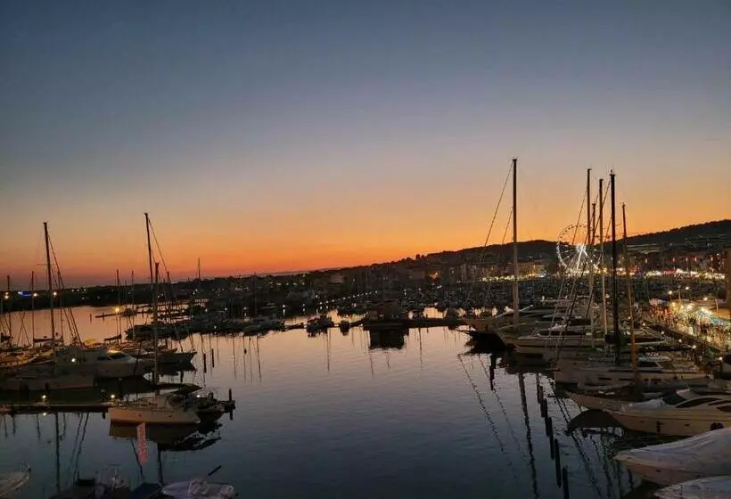 Studio Cap D Agde Vue Port