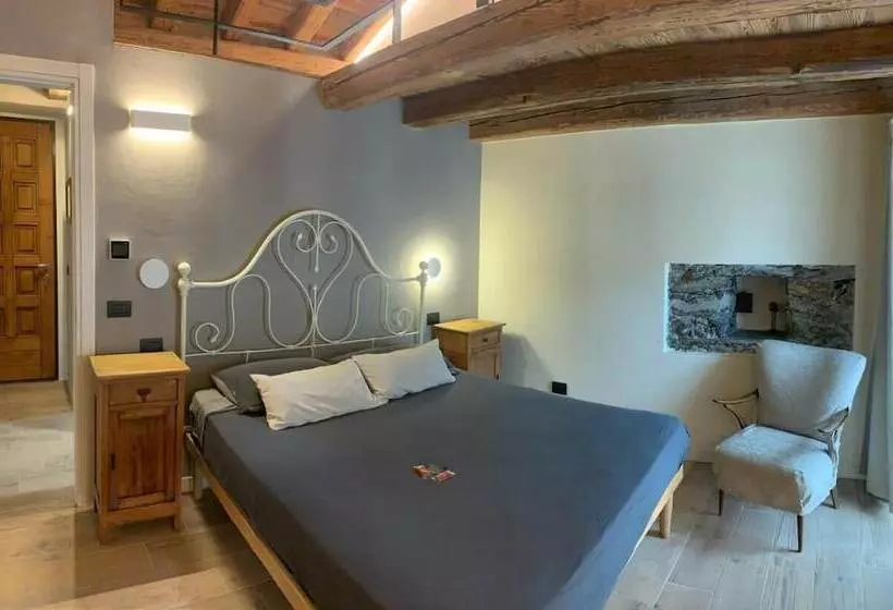 Alle Macine   Ancient Molino Maufet Watermill   Lake Como View