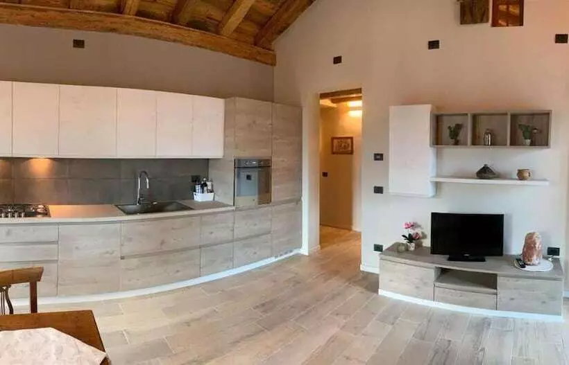 Alle Macine   Ancient Molino Maufet Watermill   Lake Como View