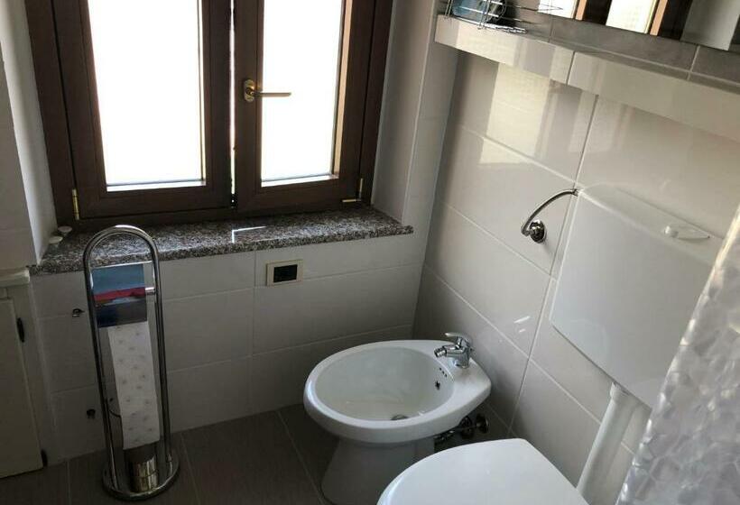 پانسیون Dacapo Rooms