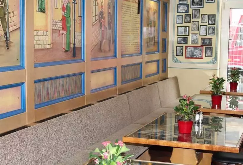 Filmhotel Lili Marleen