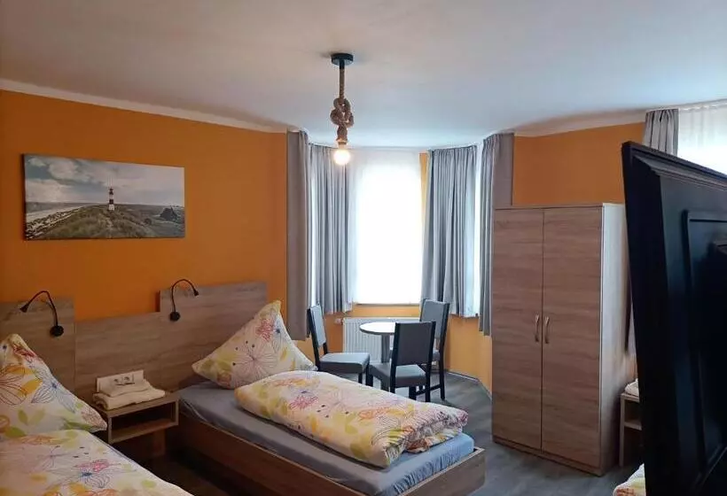 Отель An Der Karlstadt