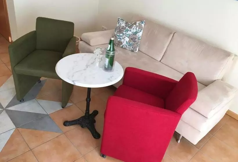 ホテル Die Friesenhalle