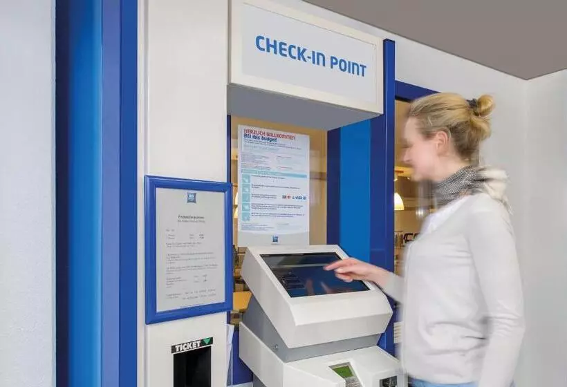 Отель Ibis Budget Hamburg Quickborn