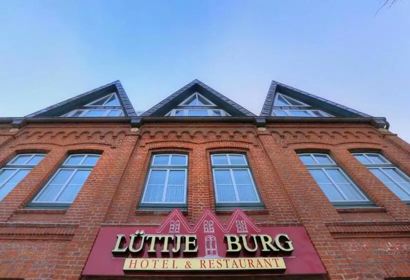 Отель Lüttje Burg