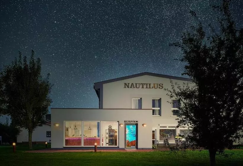 Hotel Nautilus