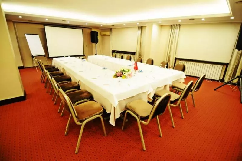 בית מלון כפרי Silivri Park