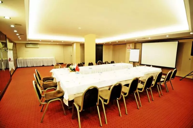 בית מלון כפרי Silivri Park