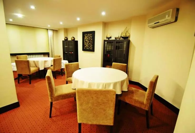 בית מלון כפרי Silivri Park