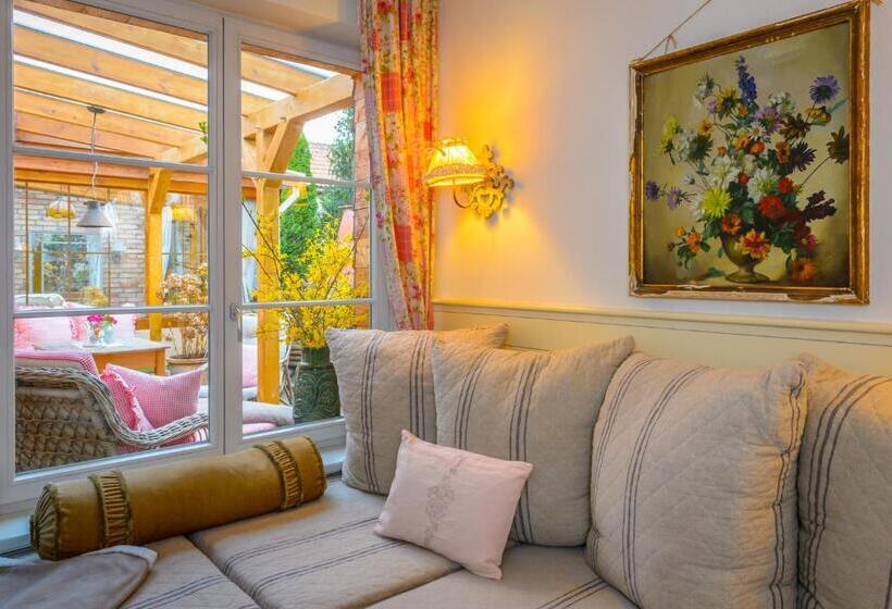 ホテル Weißt Du Noch   Gästehäuser & Suiten