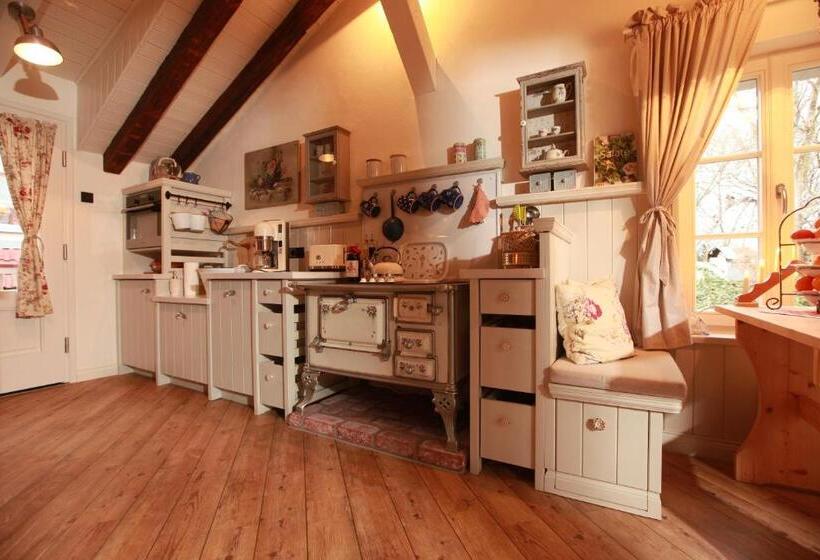 ホテル Weißt Du Noch   Gästehäuser & Suiten