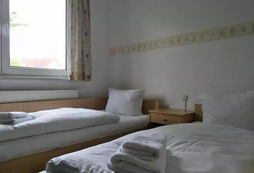 Отель Zum Grünen Tor