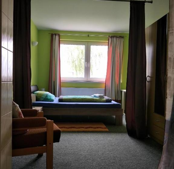 호텔 Zum Grünen Tor