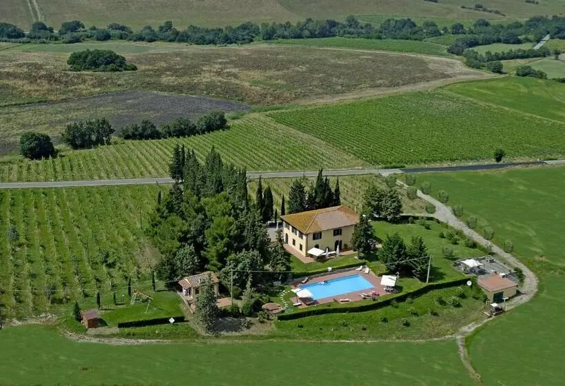 ホテル Agriturismo San Francesco Amalia And Anna