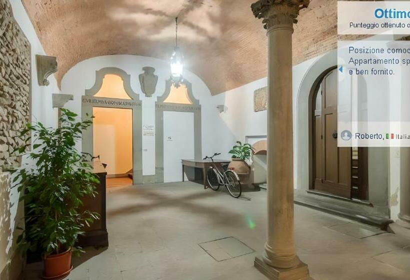 پانسیون Lungarno Ponte Vecchio