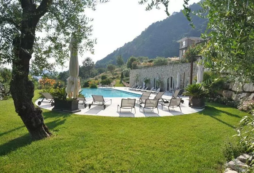 Villa Maria